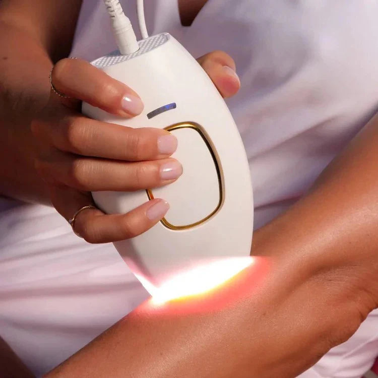 BlastLaser : “Explosive power for flawless skin.”